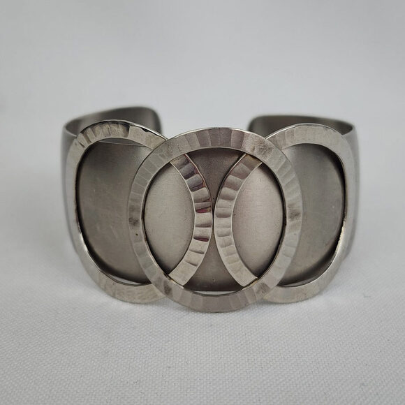 Moda Hand Made in Malta Silver Cuff Bracelet - Picture 2 of 6